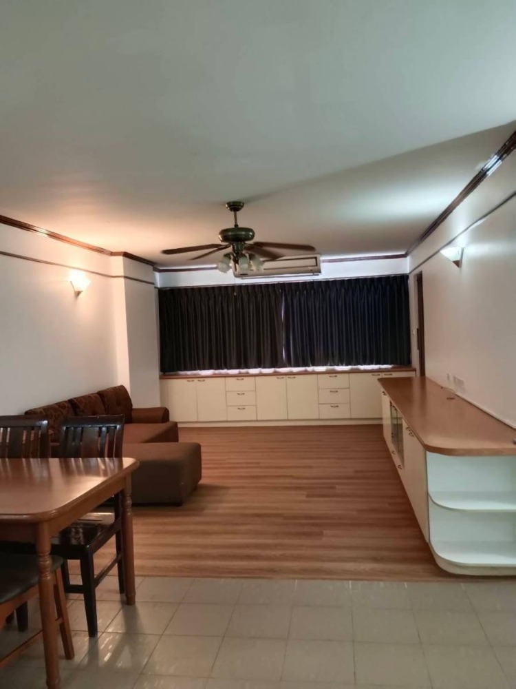 For RentCondoOnnut, Udomsuk : For rent, On Nut house, 80 sq m, 2 bedrooms, 1 bathroom, the project is located on the main road in On Nut, near BTS, convenient transportation.