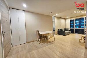 For SaleCondoSukhumvit, Asoke, Thonglor : Condo for sale, The Room Sukhumvit 21, 49.5 square meters, 6th floor, Asoke Montri Road, near BTS Asoke and MRT Sukhumvit.