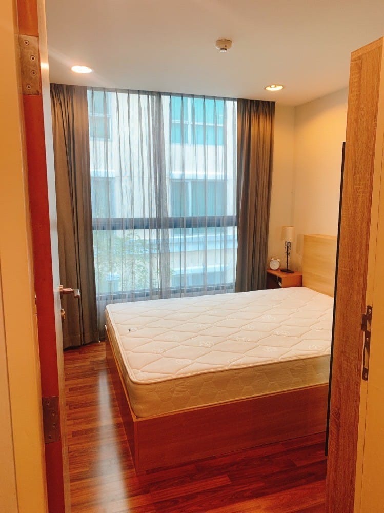 For RentCondoSukhumvit, Asoke, Thonglor : ZNP102 Zenith Place Sukhumvit 42, 4th floor, city view, 33.3 sq m., 1 bedroom, 1 bathroom, 15,000Baht. 064-878-5283