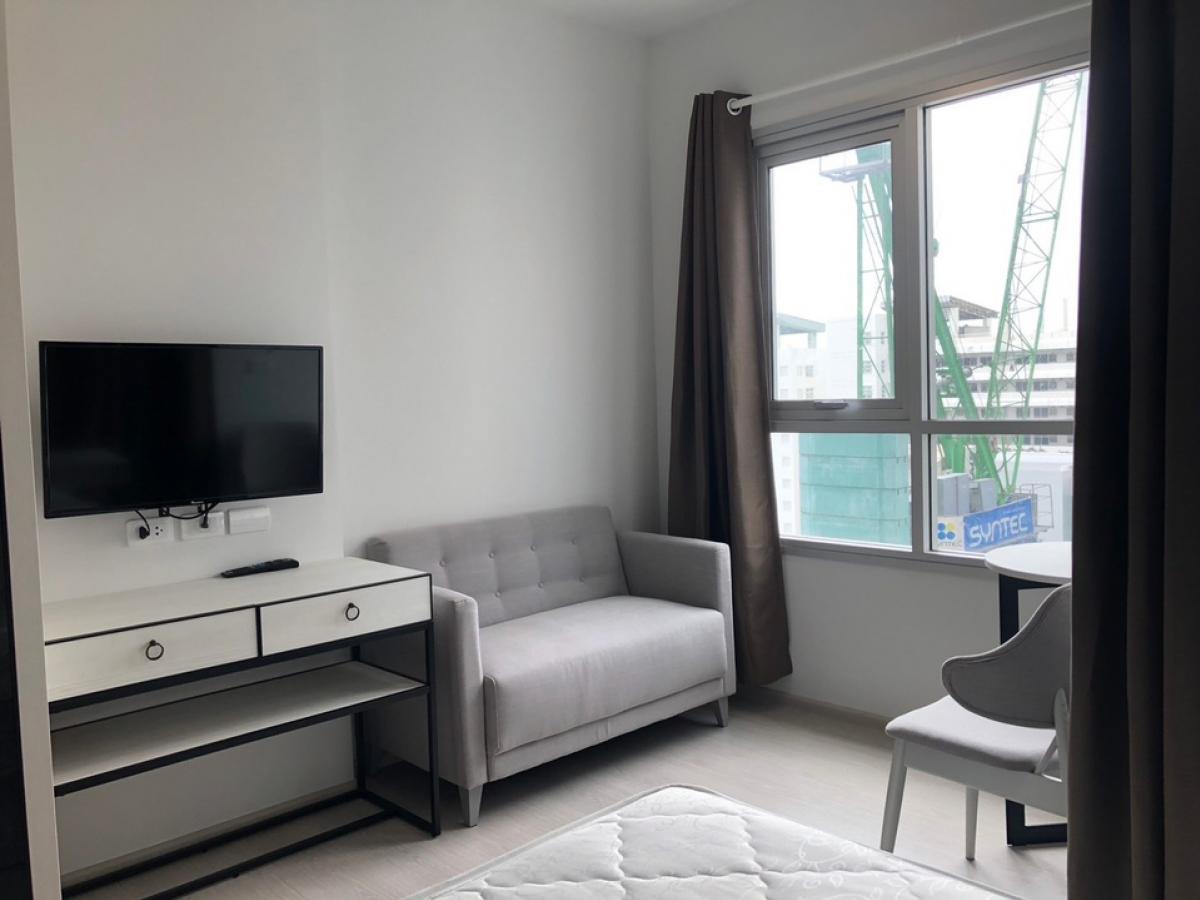 For RentCondoBang Sue, Wong Sawang, Tao Pun : For rent, chapter one shine bang pho, modern condo style, new, beautiful, magnificent central area, river view.