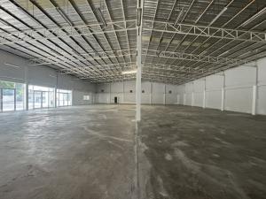 For RentWarehouseRatchadapisek, Huaikwang, Suttisan : 📌Warehouse for rent, 1,000 sq m, Ratchada location, near MRT.