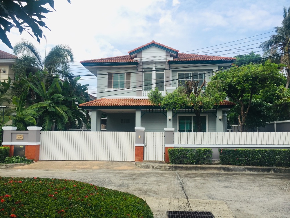 ให้เช่าบ้านพระราม 5 ราชพฤกษ์ บางกรวย : ให้เช่าบ้าน  New house for rent in Manthana-Ratchapruek Village. โครงการแลนด์ แอนด์เฮ้าส์    บนนถนนราชพฤกษ์ พระราม5