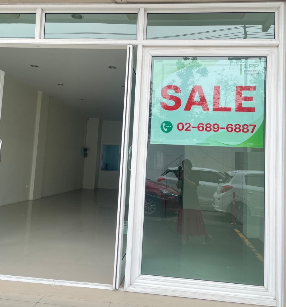 For SaleTownhousePattanakan, Srinakarin : Townhome for sale Grand De Ville Srinakarin Grand De Ville Srinakarin