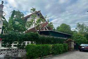 For SaleHouseLadprao101, Happy Land, The Mall Bang Kapi : JJ600 for sale #single house, Sathien Niwet Village. Soi Lat Phrao 93 #Near Central Eastville #Lat Phrao area