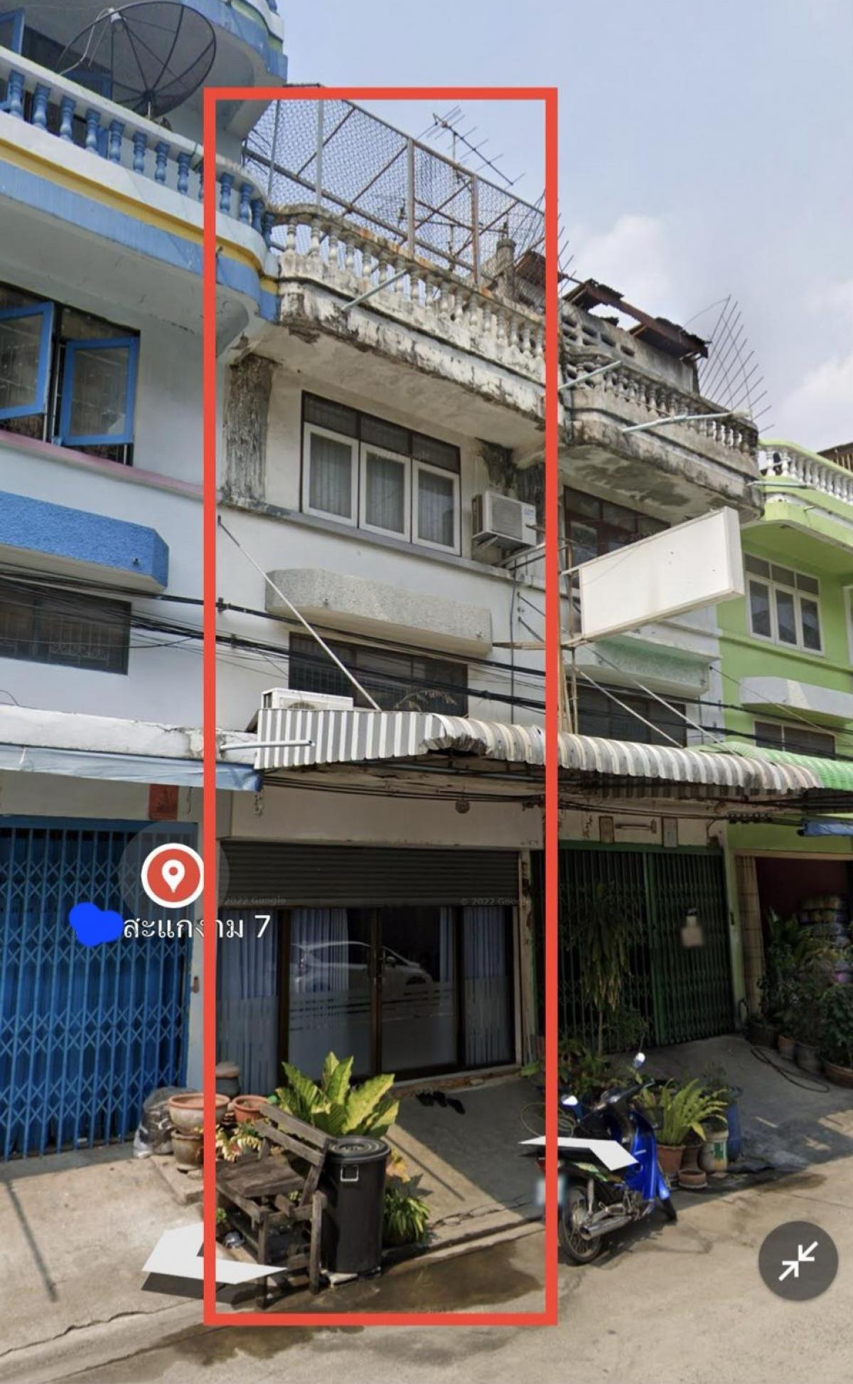 For SaleShophouseRama 2, Bang Khun Thian : For sale: 3.5-storey building, Soi Sakae Ngam 7