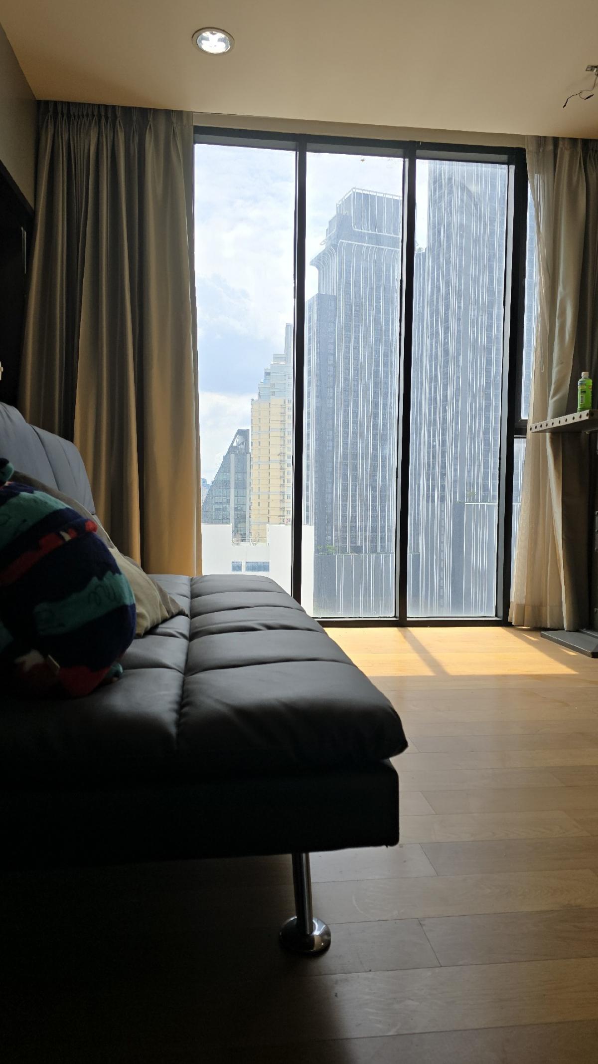 For RentCondoSukhumvit, Asoke, Thonglor : The Alcove Thonglor 10, 15th floor, 1 bedroom, 1 living room, 1 dressing room, 40.35 The Alcove Thonglor 10