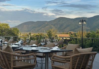 For SaleBusinesses for salePak Chong KhaoYai : Resort, restaurant and cafe for sale, 4 rai 3 ngan 42 sq m.