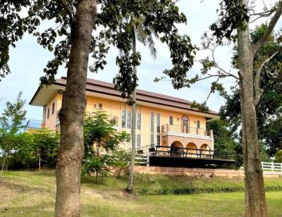 For SaleHousePak Chong KhaoYai : For sale: detached house, resort, Khanong Phra, 400 sq m, 7 rai, beautiful view, next to water.