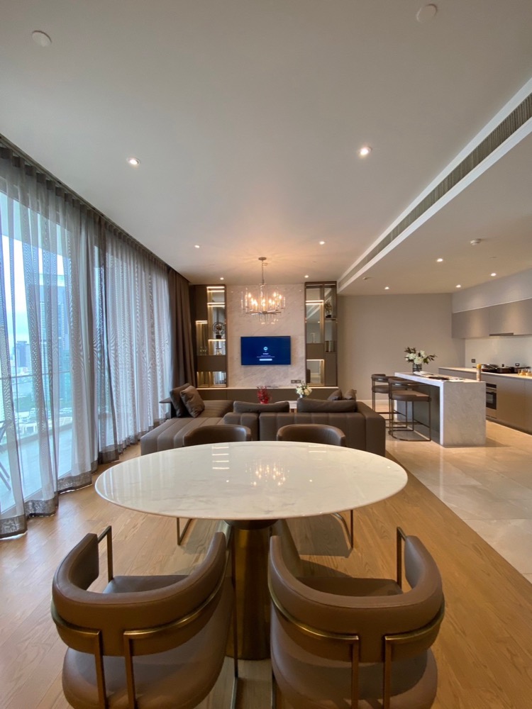 For RentCondoWongwianyai, Charoennakor : Magnolias Waterfront Residences (iconsiam) // Luxury condo for Rent