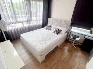 For RentCondoNawamin, Ramindra : Condo for rent H2 Ramintra 21 (corner room)