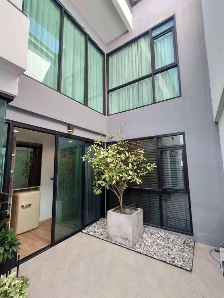 For SaleHome OfficeChokchai 4, Ladprao 71, Ladprao 48, : S-OLPC101 for sale, luxury home office Lat Phrao-Chokchai 4, size 49.5 sq m., 3.5 floors, usable area 385 sq m., 3 bedrooms, 4 bathrooms, 22.3 million 063-759-1967