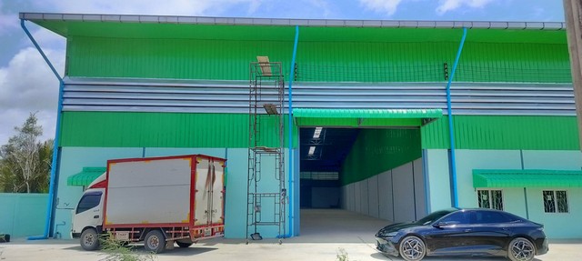 For RentWarehouseRama 2, Bang Khun Thian : Code C6477 Newly built warehouse for rent with office, size 1,100 square meters, Rama 2 Road, Bang Khun Thian, Saem Dam