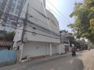 For RentRetailSukhumvit, Asoke, Thonglor : 📌Building for rent, suitable for restaurant, clinic, spa, beauty, Thonglor location.