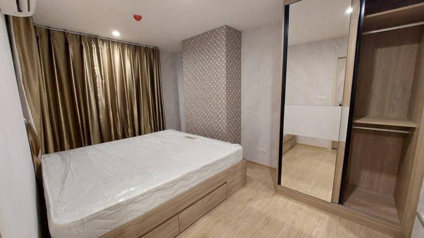 For RentCondoOnnut, Udomsuk : Cheapest price, book before August, for rent The Excel S50, 30 sq m, corner room, not near the elevator and garbage room. Electrical appliances and complete furniture