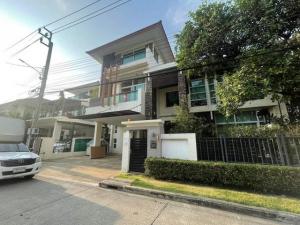 For RentHouseNawamin, Ramindra : HR1709 Sell and rent 3-story detached house, Grand Bangkok Boulevard project, Ratchada-Ramindra.