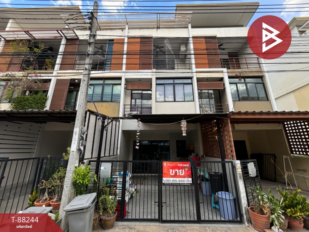 For SaleTownhouseBang kae, Phetkasem : 3-story townhouse for sale, Signature Village, Phetkasem 69 (Sixnature Phetkasem69), Bangkok.