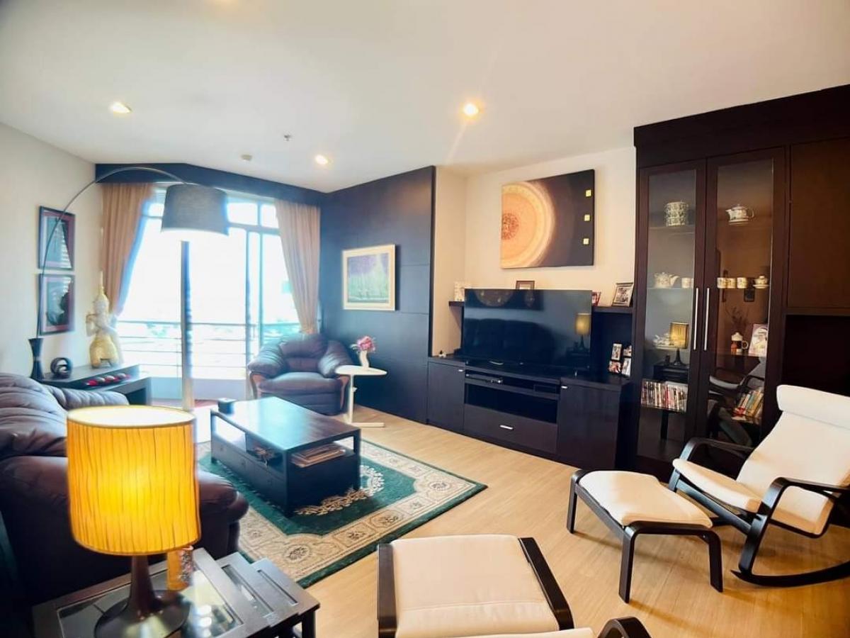 ขายคอนโดวงเวียนใหญ่ เจริญนคร : Beat Deal!! Stunning Riverfront Condo at Unbeatable Price in Baan Sathorn Chao Phraya