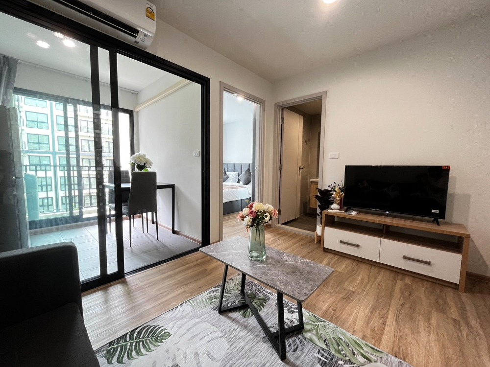 For RentCondoBangna, Bearing, Lasalle : 📣📣Condo for rent Alro Sukhumvit 105 Soi Lasalle 17, 3rd floor, pool view, new room + new furniture, fully furnished