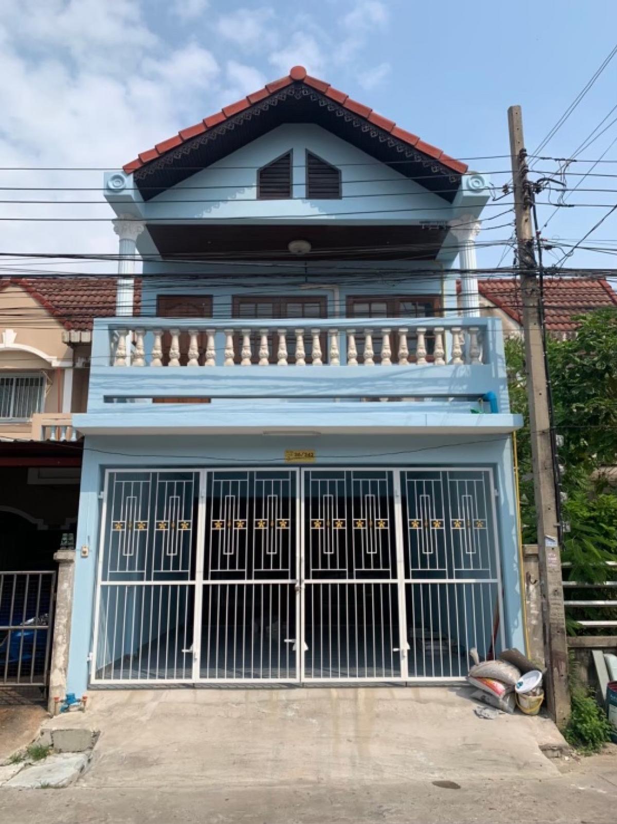 For SaleTownhouseNonthaburi, Bang Yai, Bangbuathong : 📍House for sale 📍Chantima Thani Village 2, Bang Bua Thong, Kanchanaphisek Road.