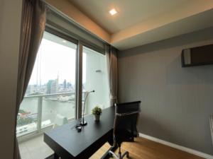 For SaleCondoWongwianyai, Charoennakor : The River [ Sale ] High floor 3 room 135 sq.m. only 27.5 MB 🔥Beautiful room , Chaophraya river view , near Icon Siam 500 meter/ contact : 062-362-5623 agent