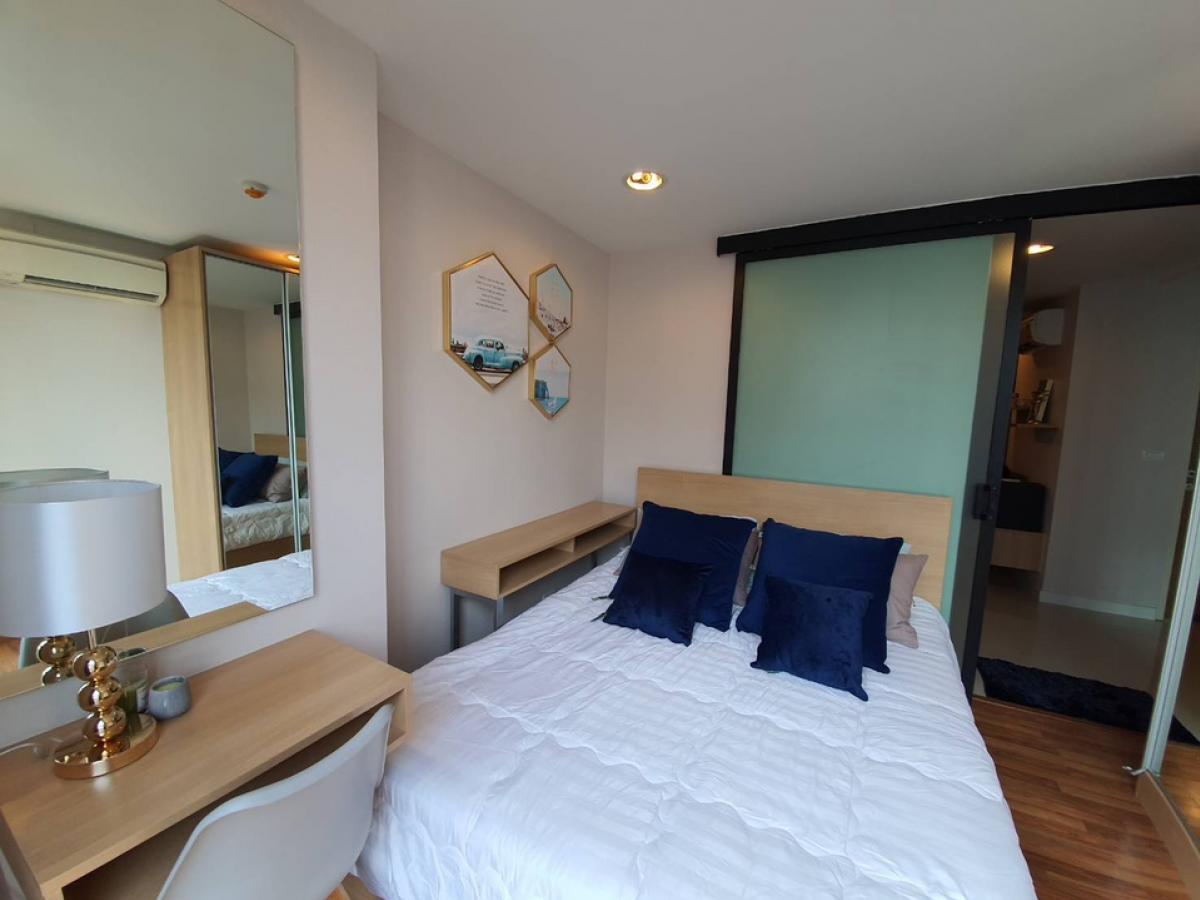 For RentCondoSukhumvit, Asoke, Thonglor : For rent, Zenith Place Sukhumvit 42, size 33 square meters, on the eighth floor, Building A, newly decorated room, ready to move in, photos as per the video.