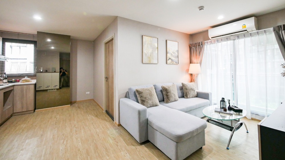 For SaleCondoOnnut, Udomsuk : Condo for sale: The Excel Hideaway Sukhumvit 50 Near the expressway and BTS On Nut, pool view, corner unit.