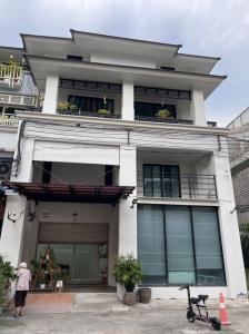 For SaleHome OfficeRama 2, Bang Khun Thian : Luxurious home office for sale, decorated and ready to move into business, prime location, business district.