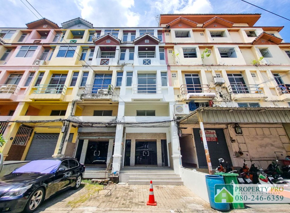 For SaleShophouseOnnut, Udomsuk : MF24S-020 Commercial Building for Sale Onnut 46, area 15 sqw 270 sqm Newly Renovated in Good Location Near MRT Si Nut, Srinakarin, Pattanakarn, Seacon Square