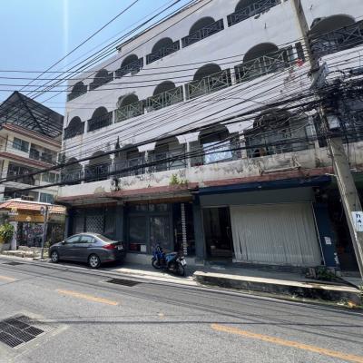 For SaleShophouseSukhumvit, Asoke, Thonglor : shop for rent, Chaemchan Apartment, 162 sq m, 3 units, in the heart of Ekkamai-Thonglor.