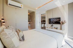 For SaleCondoPattaya, Bangsaen, Chonburi : The Coral Pattaya - Condominium in North Pattaya.