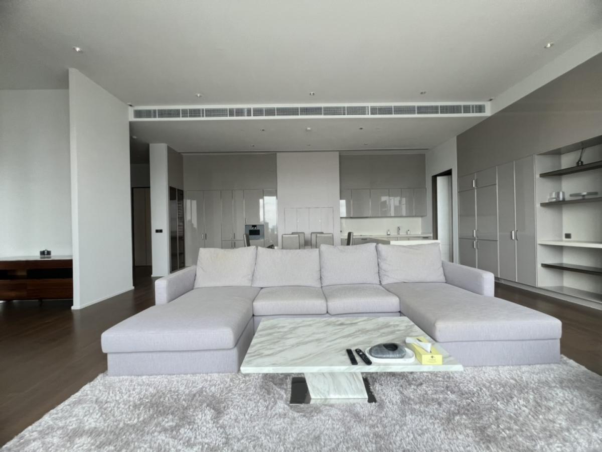 For RentCondoSukhumvit, Asoke, Thonglor : FOR SALE & RENT : LUXURY 4 BEDROOMS RESIDENCES @ SUKHUMVIT