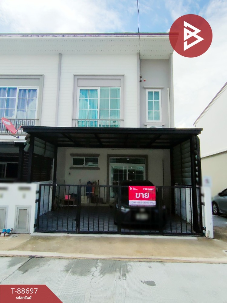 For SaleTownhouseRathburana, Suksawat : 2-story townhome for sale, Q District Suksawat 76 Village, ready to move in.