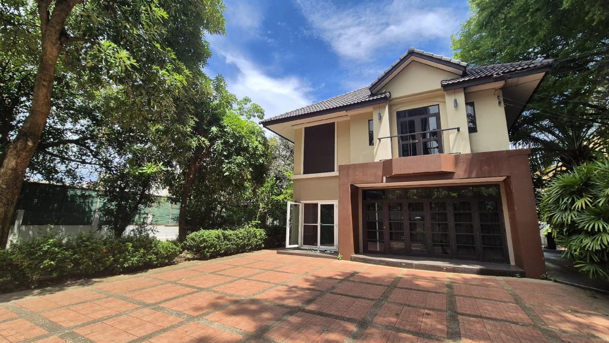 For SaleLandLadprao, Central Ladprao : Land and house for sale Opposite Central Ladprao