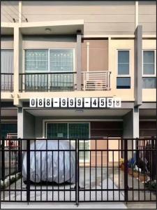 For RentHouseLadkrabang, Suwannaphum Airport : Townhome for rent, beautiful condition, ready to move in.