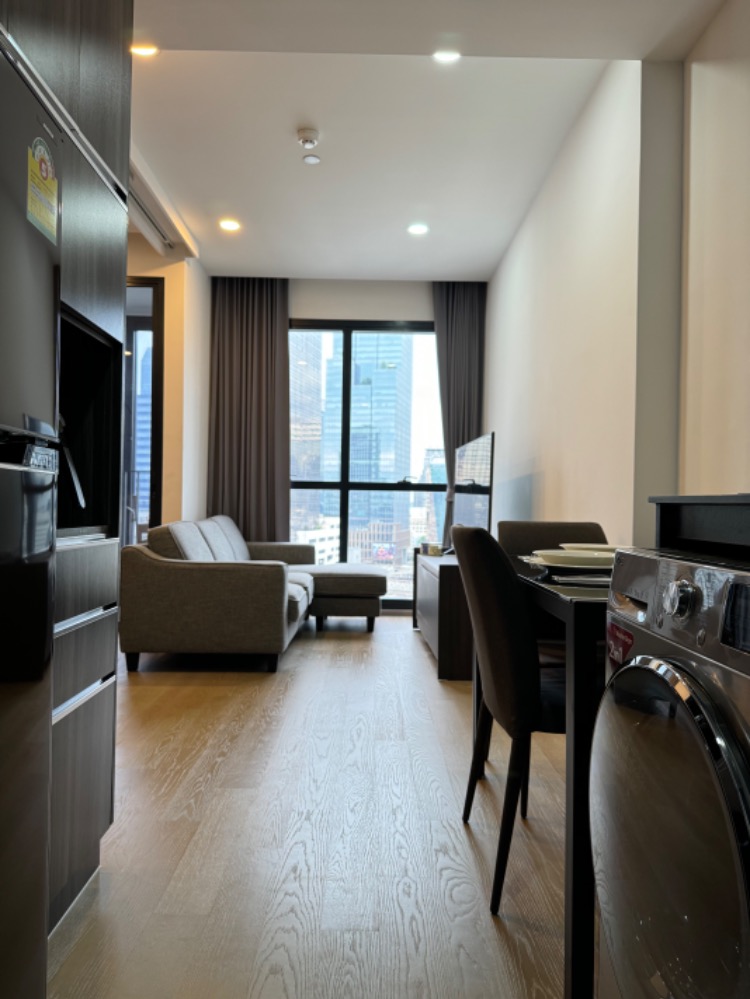 For SaleCondoSiam Paragon ,Chulalongkorn,Samyan : Good price, fully furnished, electrical appliances, ready to move in, unblocked view, Ashton Chula-Silom, 1 bedroom, 7 million baht.