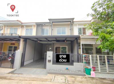 For SaleTownhouseBang kae, Phetkasem : For sale: Townhome Pruksa Town Phetkasem 81, 100 sq m, 17.2 sq wa, house extension, garage, built-in kitchen, in good condition, ready to move in.