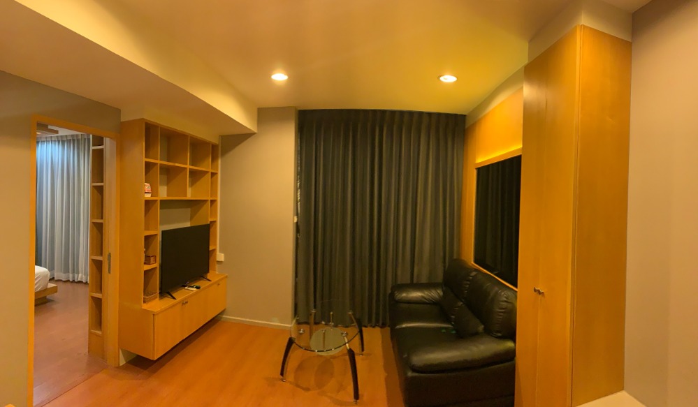 For RentCondoSukhumvit, Asoke, Thonglor : Beautiful room Japanese style, for rent, 1 bedroom, 50 sqm, near Donki Mall