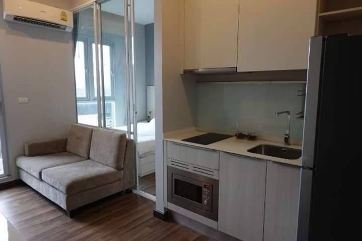 For RentCondoBang Sue, Wong Sawang, Tao Pun : Condo for rent, Chewathai Interchange , near ,close MRT Tao Poon station, MRT Bang Po 800m. Chao Phraya River 1.3 km. 1 bedroom, 1 bathroom, 27 sqm., Chao Phraya River view,