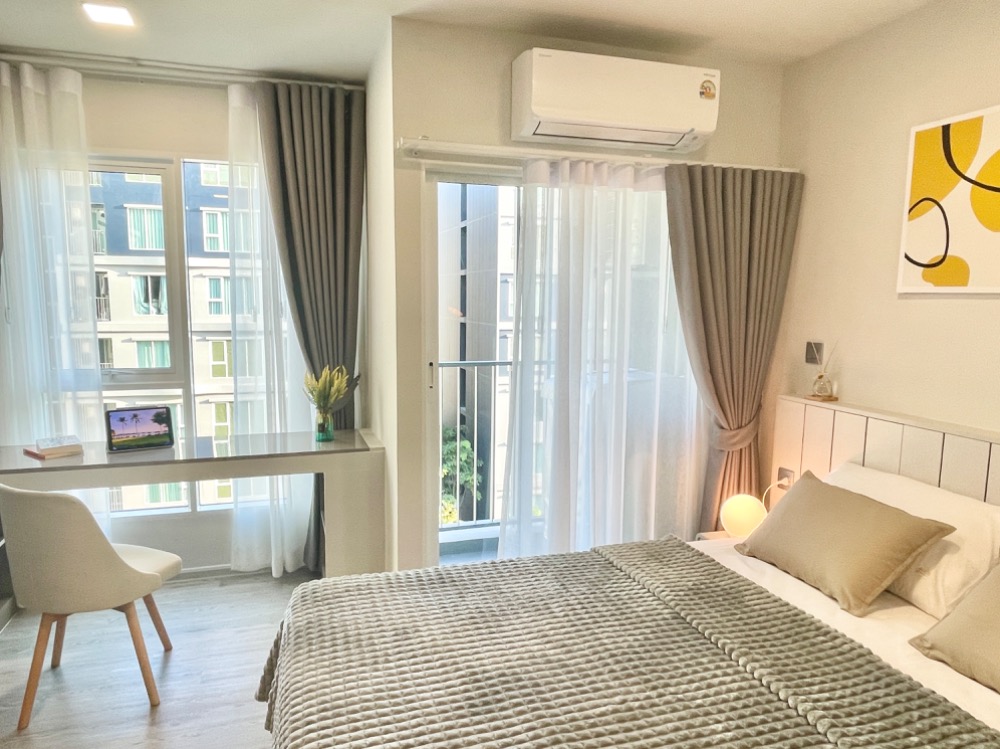 For RentCondoPathum Thani,Rangsit, Thammasat : Kave Town Island for rent, pool view room, rent directly from the owner. Ready to move in this August.