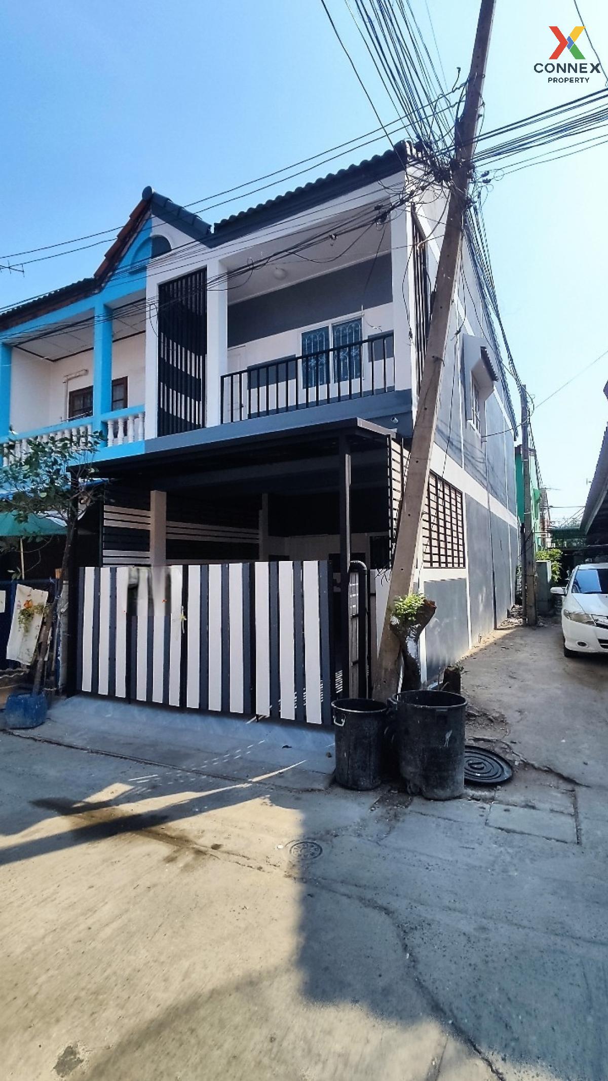 For SaleTownhousePathum Thani,Rangsit, Thammasat : For Sale Townhouse/Townhome  , Baan Air Villa , corner unit , newly renovated , Khu Khot , Lam Luk Ka , Pathum Thani , CX-100215