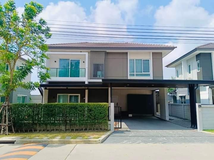 For RentHouseLadkrabang, Suwannaphum Airport : CRKK101 Single house for rent, Centro Rama 9-Krungthep Kreetha, size 60.4 sq m., 2 floors, usable area 210 sq m., 4 bedrooms, 3 bathrooms, 65,000 baht. 063-759-1967