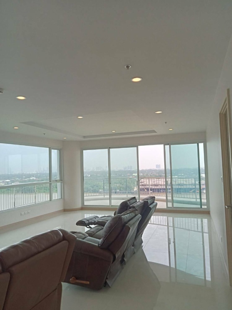 For RentCondoRama3 (Riverside),Satupadit : ♦ Spacious ♦ Tower A, 10+ Floor, 293.70 sq.m. | 3 Beds Chao Phraya river view | Near Terminal 21 on Rama 3 7 mins.