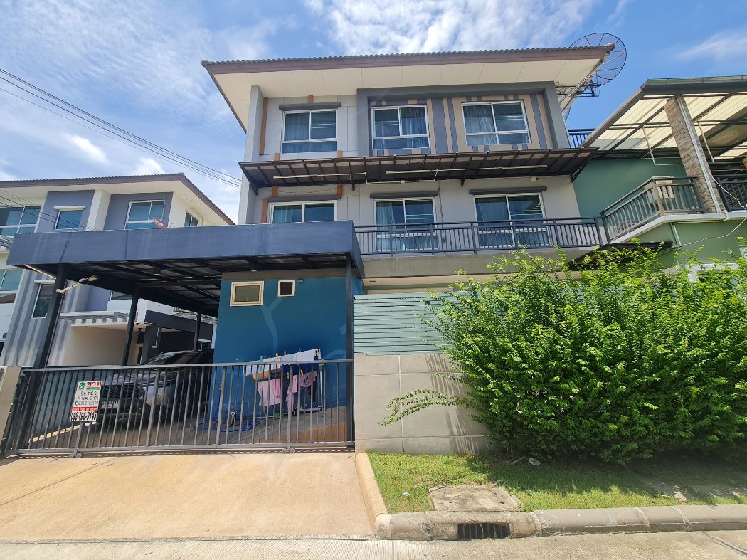 For SaleHouseRama5, Ratchapruek, Bangkruai : Single house for sale, Casa Ville Ratchaphruek-Chaengwattana, 86.2 sq m, comfortable for a large family or a small office.