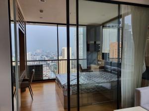 For RentCondoSathorn, Narathiwat : For Rent @ Noble Revo Silom