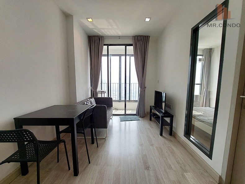 For RentCondoWongwianyai, Charoennakor : *FOR RENT* IDEO MOBI Sathorn, next to BTS Krung Thonburi