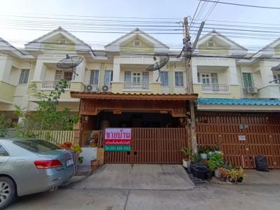 For SaleTownhouseMahachai Samut Sakhon : For sale: Townhome, good location, convenient for finding food, Baan Wisesuk Nakhon Phase 4, 112 sq m, 20 sq wa