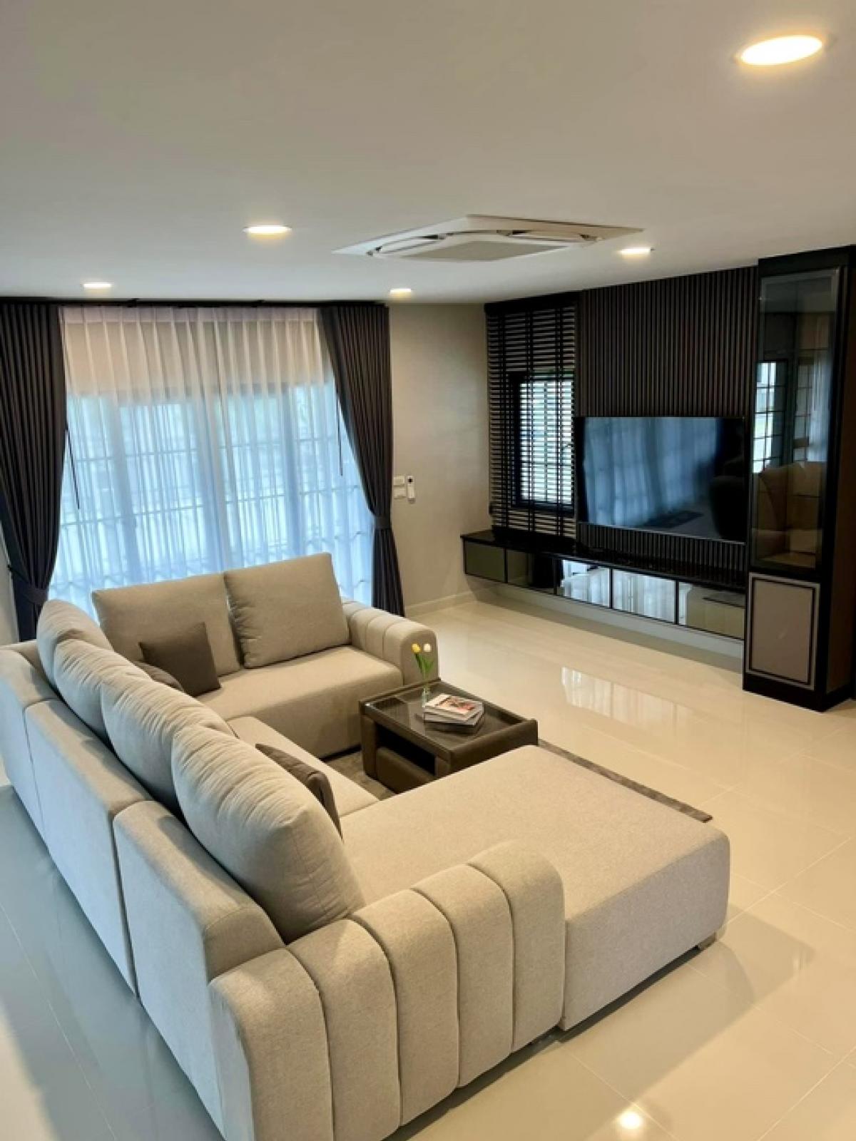 For RentHouseBangna, Bearing, Lasalle : 🌟For rental Brand-New Detached House Centro Bangna Km.7 , 2 storeys 4 bedrooms / 5 bathrooms. Brand- new fully furnished. Excellent deals.🔑Rental Fee 140,000 THB / Month