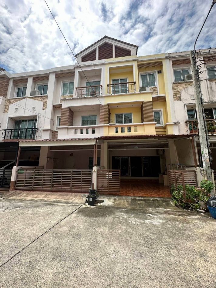 For RentTownhouseBang kae, Phetkasem : The  Nature  City  Nong  Khaem for  rent   11,000฿