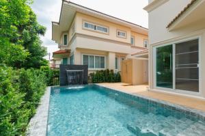 For SaleHouseChiang Mai : Pool Villa near ABS Unity ACIS School  in The Oriental Regent Village 2-storey pool villa, great value, in Mueang Chiang Mai