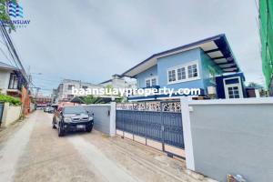 For RentHousePinklao, Charansanitwong : For rent, 2-story detached house, corner house, newly renovated, Soi Charansanitwong 75, near MRT Bang Phlat.